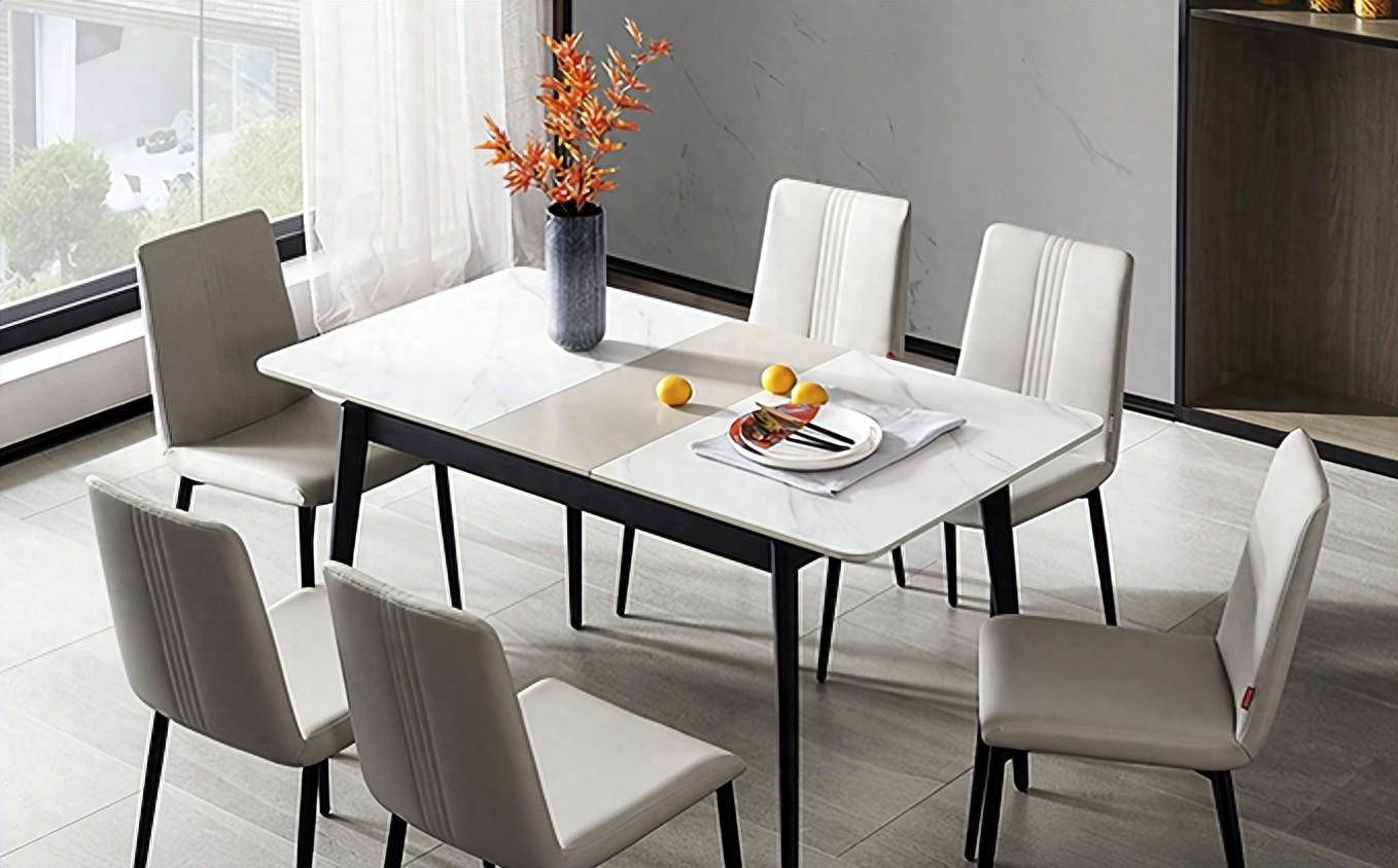 How can large furniture be exported?
